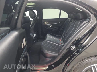 2023 Mercedes-Benz E 350 Sedan - miniatura 13