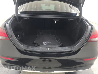 2023 Mercedes-Benz E 350 Sedan - miniatura 16