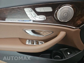 2023 Mercedes-Benz E 450 4MATIC Sedan - miniatura 19