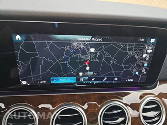 2023 Mercedes-Benz E 450 4MATIC Sedan - miniatura 9
