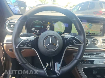 2023 Mercedes-Benz E 450 4MATIC Sedan - miniatura 10