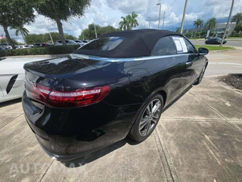2023 Mercedes-Benz E 450 Convertible - miniatura 3