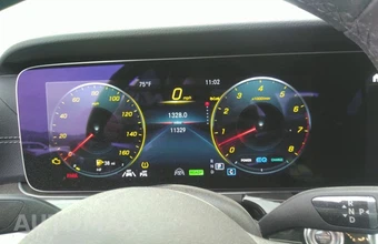 2023 Mercedes-Benz E 450 Coupe - miniatura 3