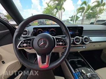 2023 Mercedes-Benz EQB 250+ - miniatura 10