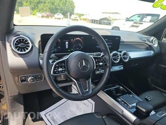 2023 Mercedes-Benz EQB 300 – miniatura 11