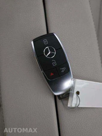 2023 Mercedes-Benz EQB 300 – miniatura 8