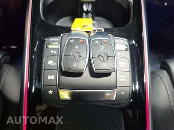 2023 Mercedes-Benz EQB 350 – miniatura 8