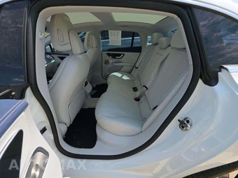 2023 Mercedes-Benz EQE 350 4MATIC Sedan - miniatura 13