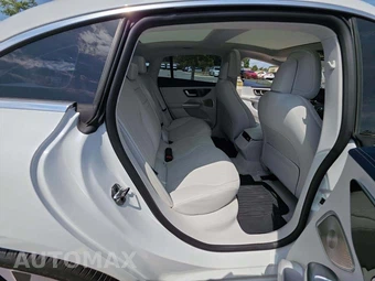 2023 Mercedes-Benz EQE 350 4MATIC Sedan - miniatura 16