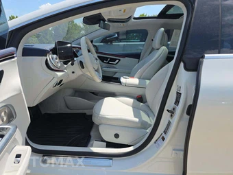 2023 Mercedes-Benz EQE 350 4MATIC Sedan - miniatura 6