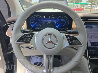 2023 Mercedes-Benz EQE 350+ SUV - miniatura 10