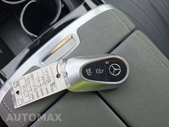 2023 Mercedes-Benz EQS 450+ SUV – miniatura 8