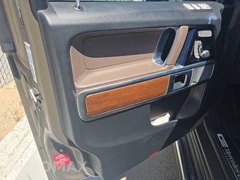 2023 Mercedes-Benz G 550 4MATIC – miniatura 9