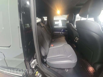 2023 Mercedes-Benz G 550 4MATIC - miniatura 16