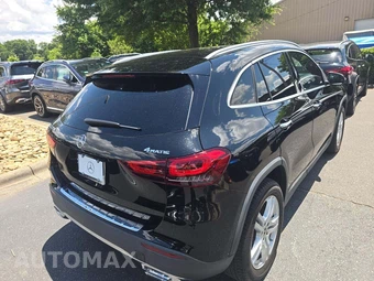 2023 Mercedes-Benz GLA 250 4MATIC - miniatura 3