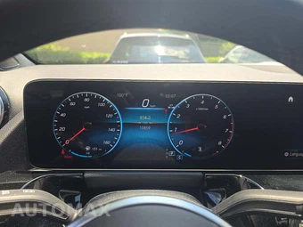 2023 Mercedes-Benz GLA 250 4MATIC - miniatura 9