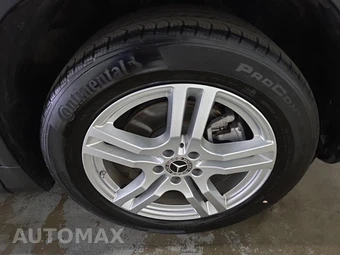 2023 Mercedes-Benz GLA 250 4MATIC - miniatura 9