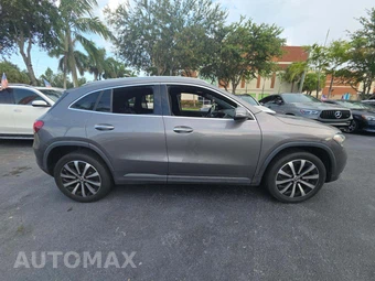 2023 Mercedes-Benz GLA 250 4MATIC - miniatura 4