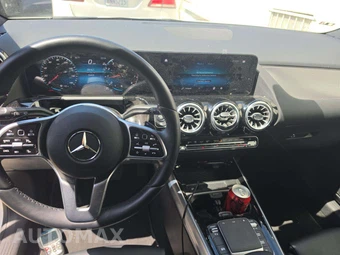 2023 Mercedes-Benz GLA 250 4MATIC - miniatura 10