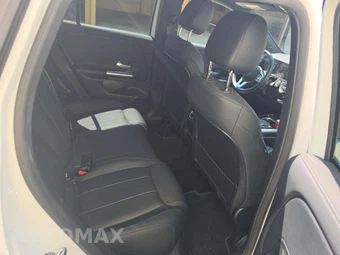 2023 Mercedes-Benz GLA 250 4MATIC - miniatura 16