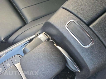 2023 Mercedes-Benz GLA 250 4MATIC - miniatura 8