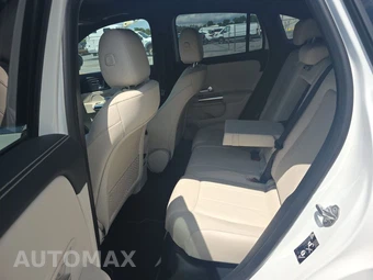 2023 Mercedes-Benz GLA 250 4MATIC - miniatura 13