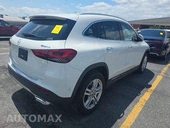 2023 Mercedes-Benz GLA 250 4MATIC - miniatura 4