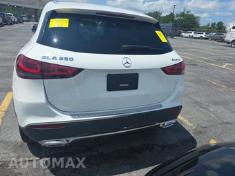 2023 Mercedes-Benz GLA 250 4MATIC - miniatura 5