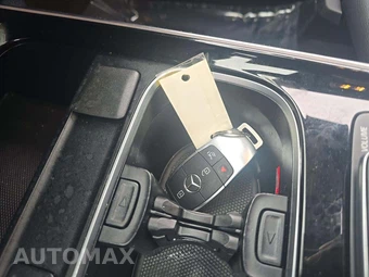 2023 Mercedes-Benz GLA 250 4MATIC - miniatura 8