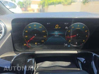 2023 Mercedes-Benz GLA 250 - miniatura 9