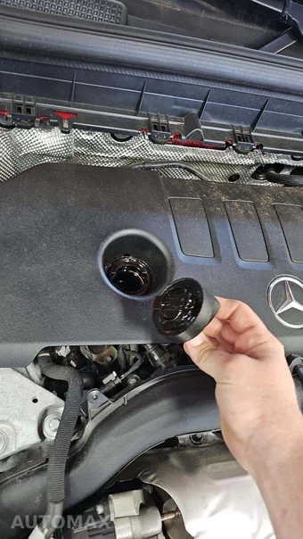 2023 Mercedes-Benz GLB 250 4MATIC - miniatura 18