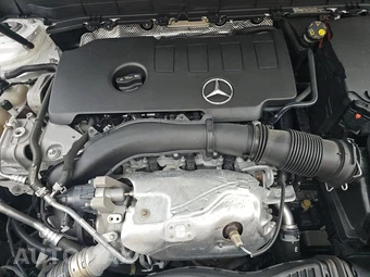 2023 Mercedes-Benz GLB 250 4MATIC - miniatura 16