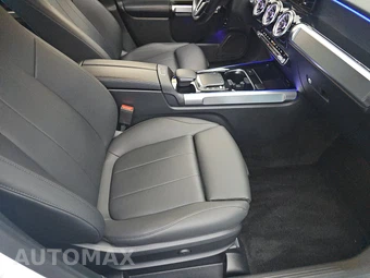 2023 Mercedes-Benz GLB 250 4MATIC - miniatura 8