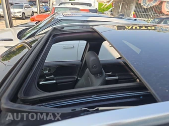 2023 Mercedes-Benz GLB 250 4MATIC - miniatura 12