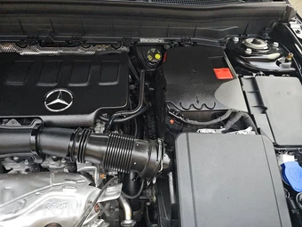 2023 Mercedes-Benz GLB 250 4MATIC – miniatura 16