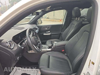 2023 Mercedes-Benz GLB 250 4MATIC - miniatura 3