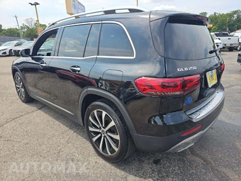2023 Mercedes-Benz GLB 250 4MATIC - miniatura 2