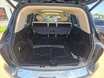 2023 Mercedes-Benz GLB 250 – miniatura 11