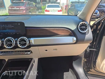 2023 Mercedes-Benz GLB 250 – miniatura 16