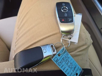 2023 Mercedes-Benz GLB 250 – miniatura 5