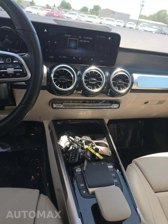 2023 Mercedes-Benz GLB 250 - miniatura 7