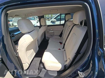 2023 Mercedes-Benz GLB 250 - miniatura 13