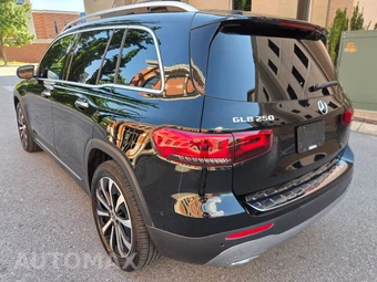 2023 Mercedes-Benz GLB 250 - miniatura 7