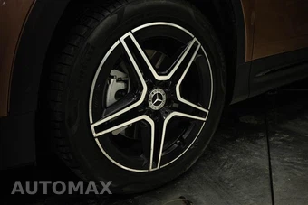 2023 Mercedes-Benz GLB 250 - miniatura 3