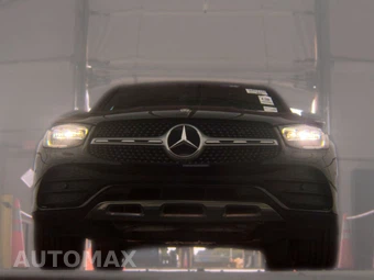 2023 Mercedes-Benz GLC 300 4MATIC – miniatura 3