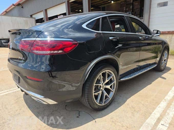 2023 Mercedes-Benz GLC 300 4MATIC - miniatura 3