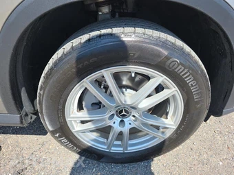 2023 Mercedes-Benz GLC 300 4MATIC - miniatura 9