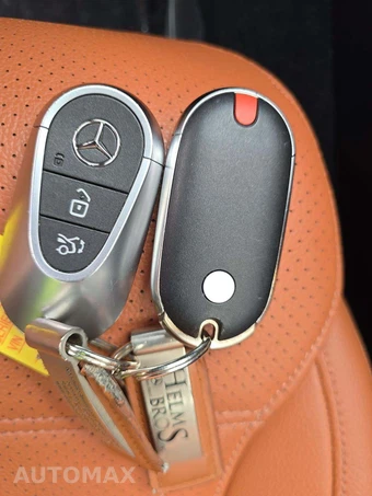 2023 Mercedes-Benz GLC 300 4MATIC – miniatura 8
