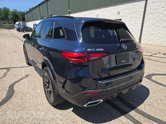 2023 Mercedes-Benz GLC 300 4MATIC – miniatura 2