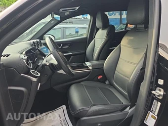 2023 Mercedes-Benz GLC 300 4MATIC - miniatura 13